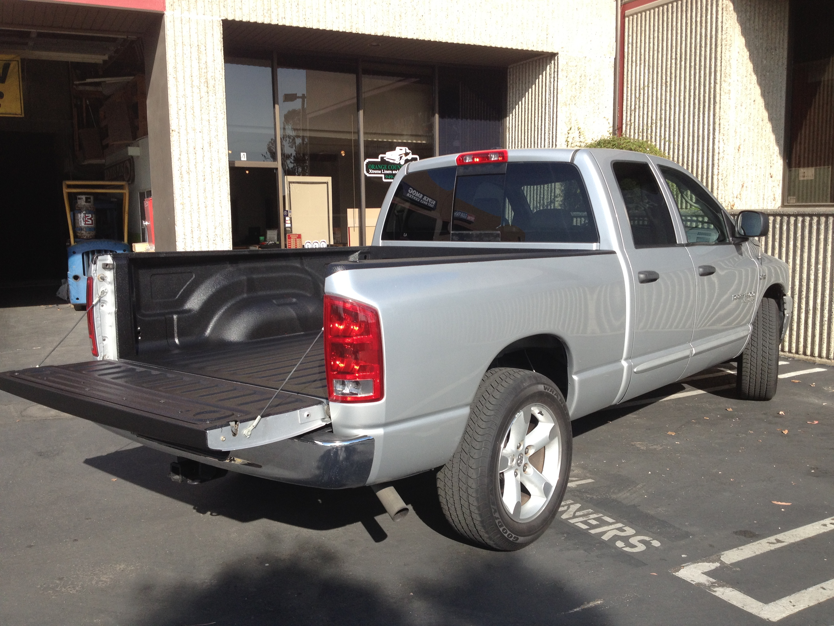 dodge truck bed